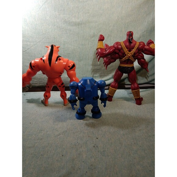 Bandai ben 10 action figures, set of 3 - Picture 5 of 5